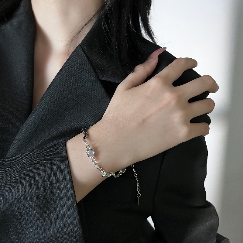 Vòng Tay Thiết Kế Mới Cao Cấp Thời Trang