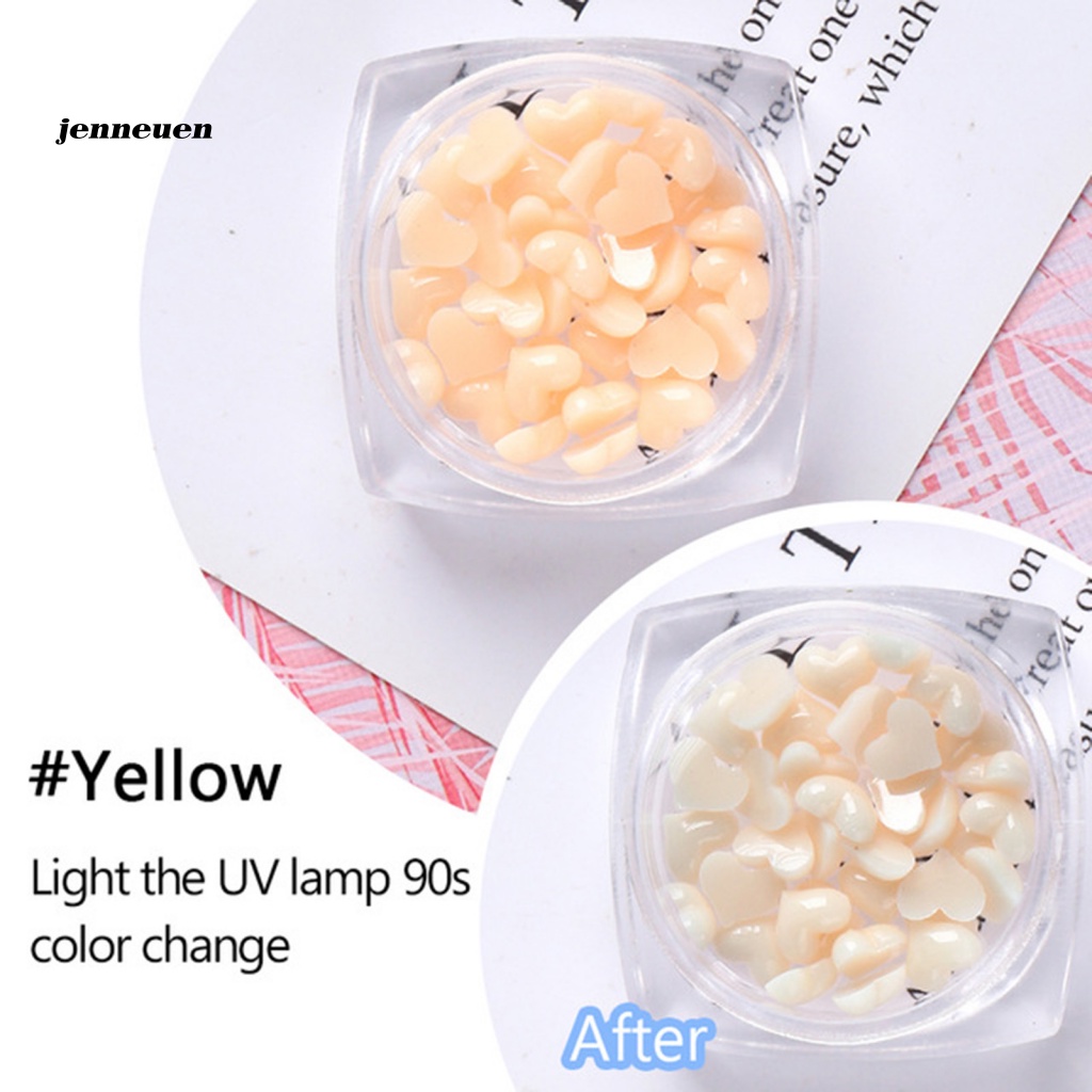 Bộ 40 Phụ Kiện Trang Trí Móng Tay Hình Trái Tim Đính Đá Xinh Xắn