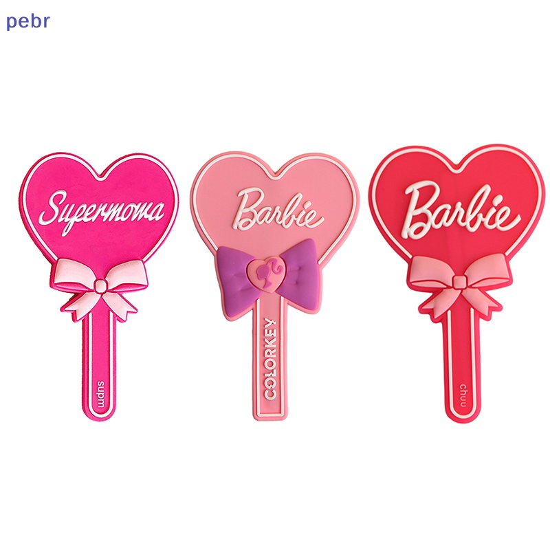 Gương Trang Điểm Cầm Tay Hình Trái Tim Hoạt Hình Màu Hồng Xinh Xắn Cho Búp Bê Barbie