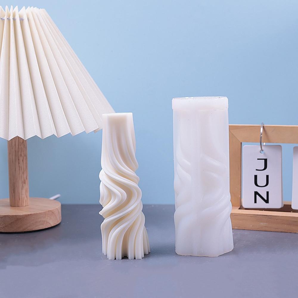 Khuôn Silicone Tạo Hình Làm Xà Phòng / Nến Hình Trụ 3D