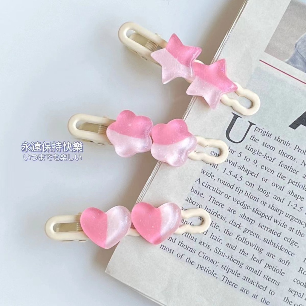 Ngôi sao tình yêu dần dần cô gái đơn giản kẹp tóc ngọt ngào