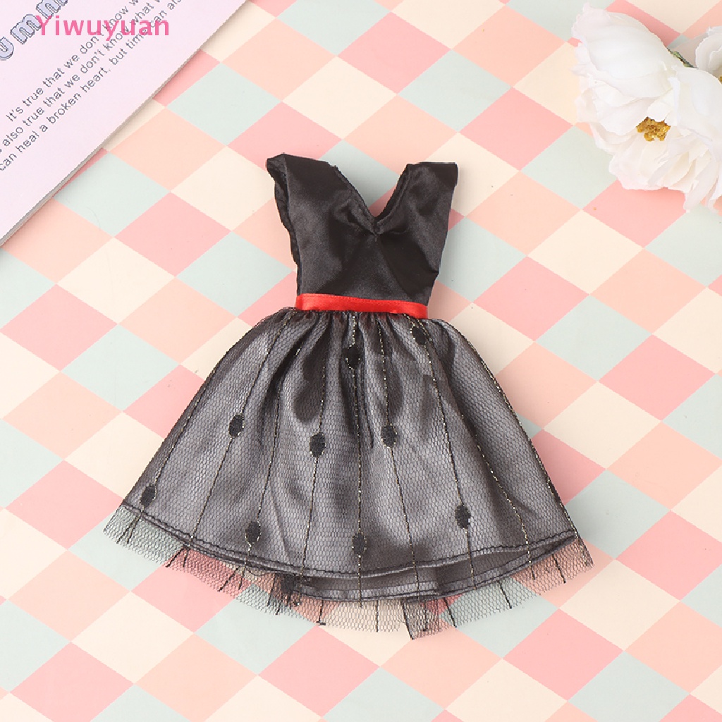 Đầm Đồ Chơi Búp Bê Nhiều Màu 30cm Tỷ Lệ 1 / 6 Mới