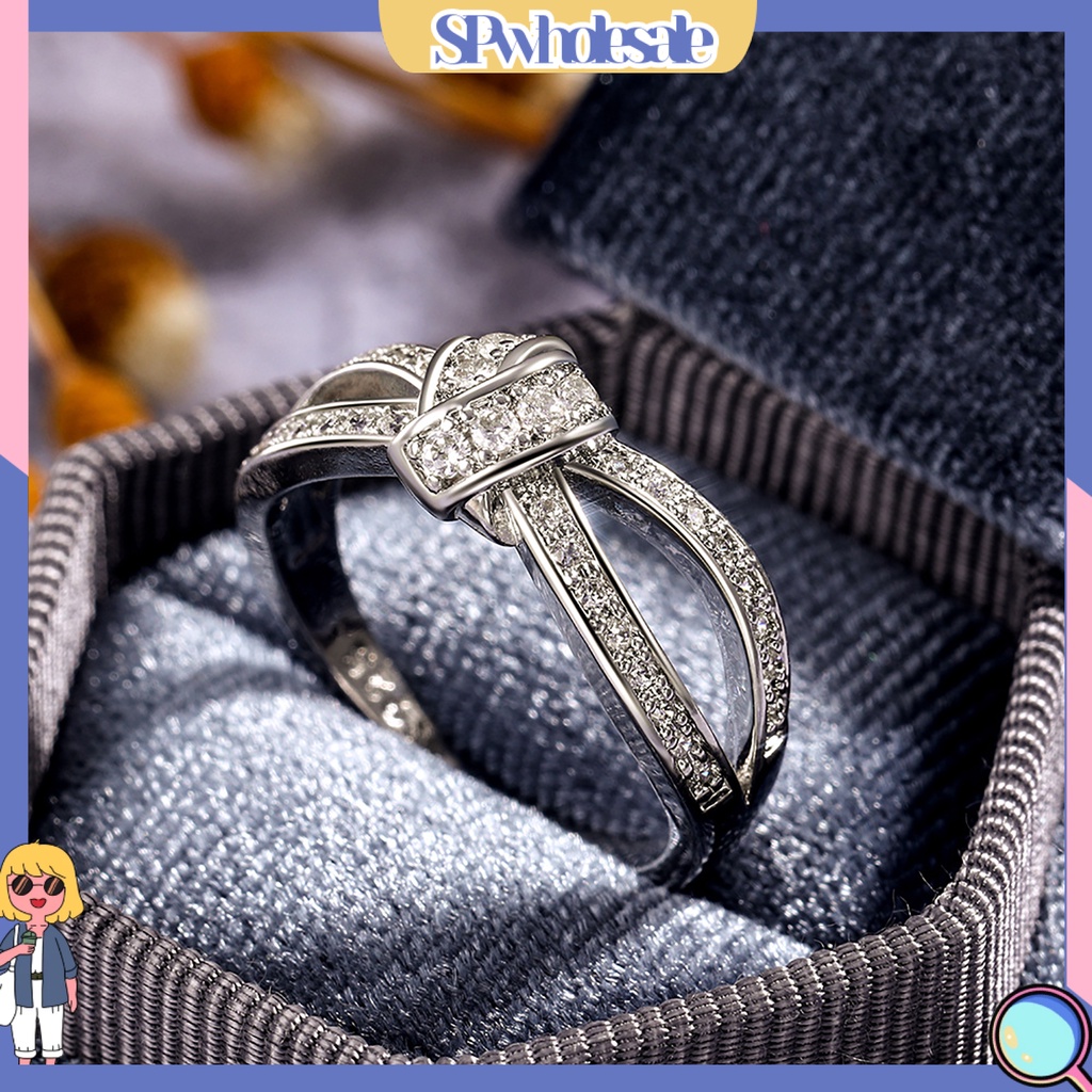 <SPwholesale> Nhẫn Hợp Kim Hình Nơ Xoắn Đính Đá Thời Trang Cho Nữ