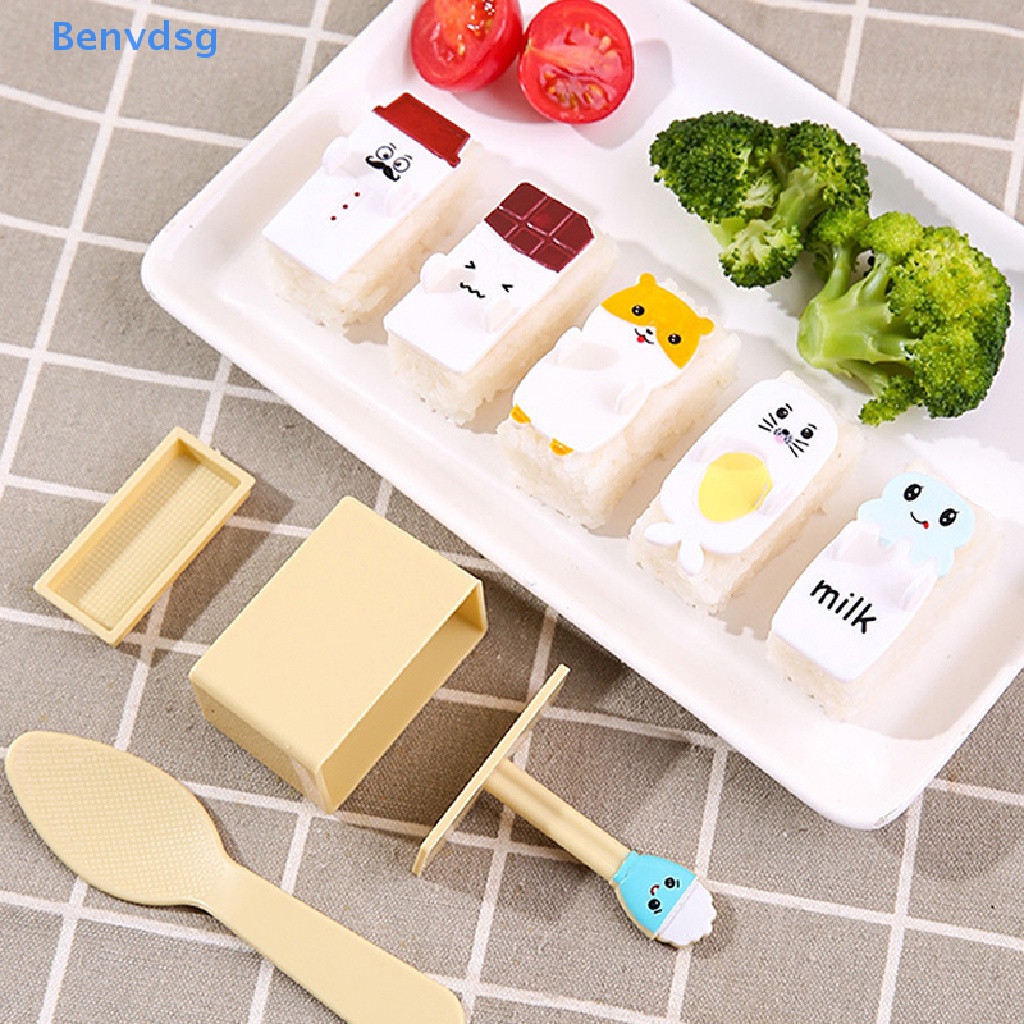 1 Set Khuôn Làm Sushi Chống Dính Hình Khối Nhỏ Kèm Muỗng Tiện Dụng DIY