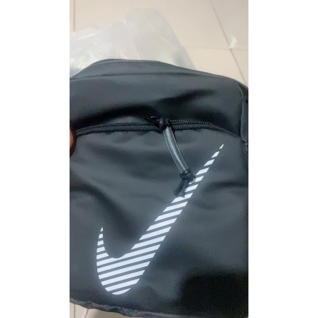 Túi đeo Chéo Nike Nam Nylon Túi đeo Vai Thể Thao Không Thấm Nước Hàn Quốc Cặp Vợ Chồng Giải Trí điện Thoại