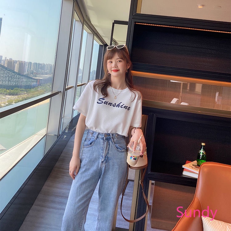 Áo Thun Nữ Ngắn Tay Cổ Tròn Thêu Chữ Phong Cách Retro Hàn Quốc