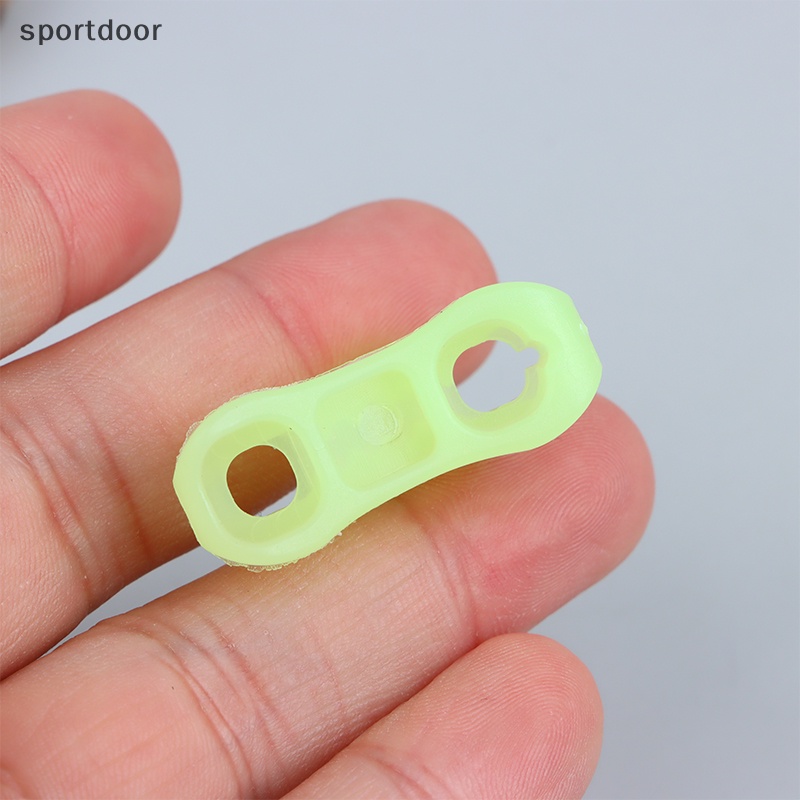 [sportoutdoor] Set 10 Khóa Nhựa Tam Giác Dùng Để Cố Định Dây Lều Trại
