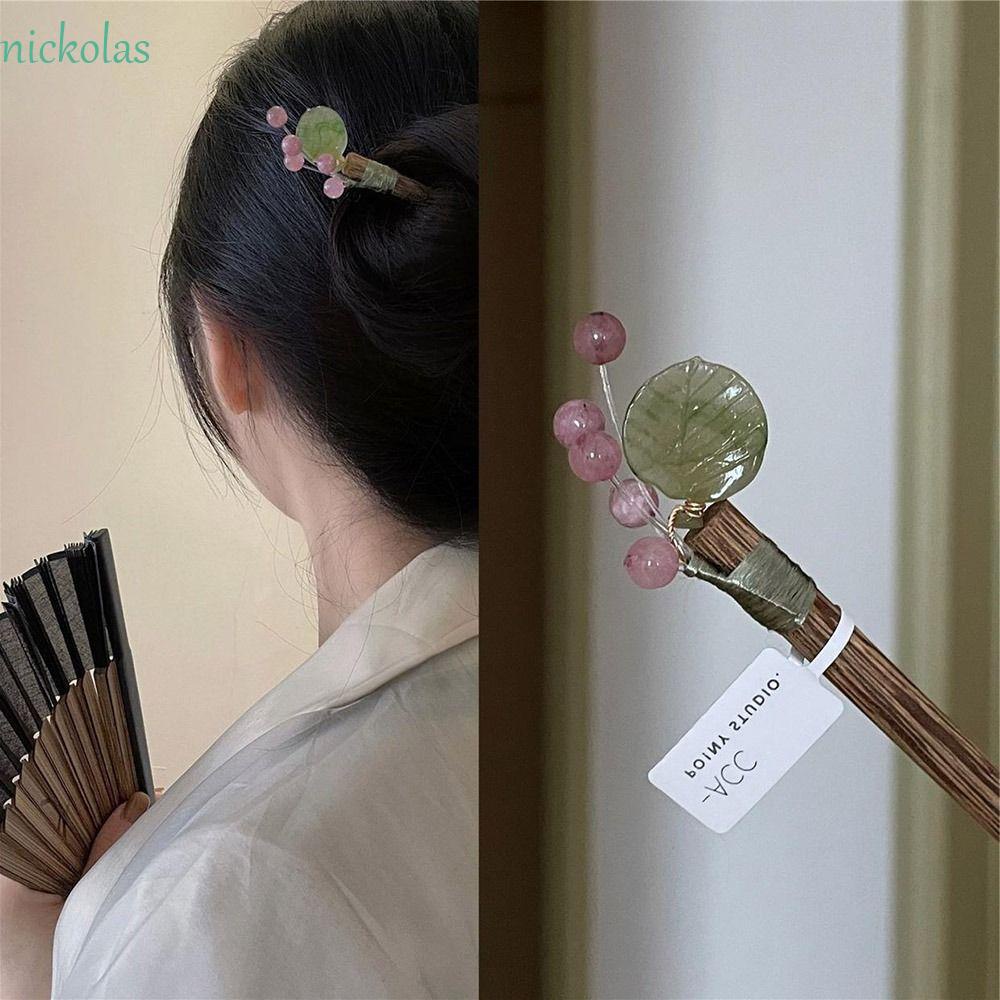 Trâm Cài Tóc Bằng Gỗ Phối Tua Rua Phong Cách Trung Hoa Cổ Điển Cho Nữ
