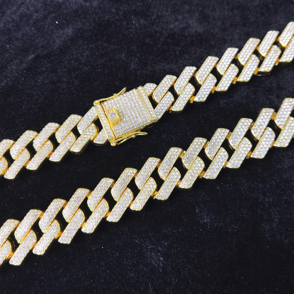 Dây ChuyềN 3A ĐíNh Đá Phong CáCh Hip Hop 20MM