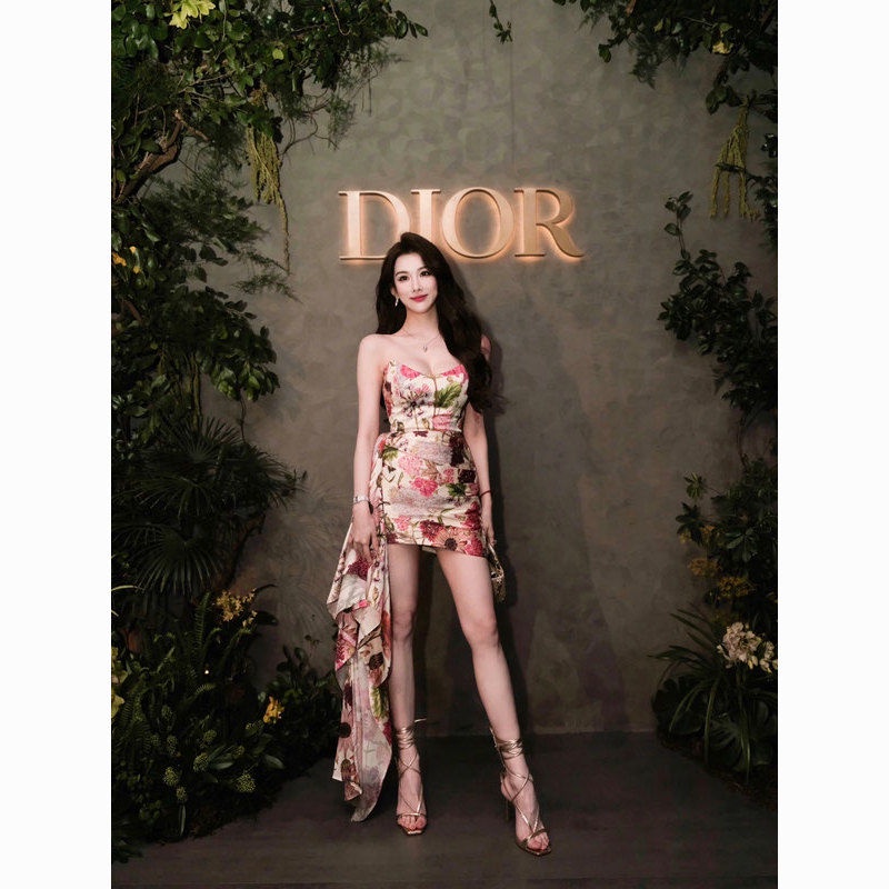 Đầm Hoa Phong Cách Retro Pháp Sang Trọng Dành Cho Nữ