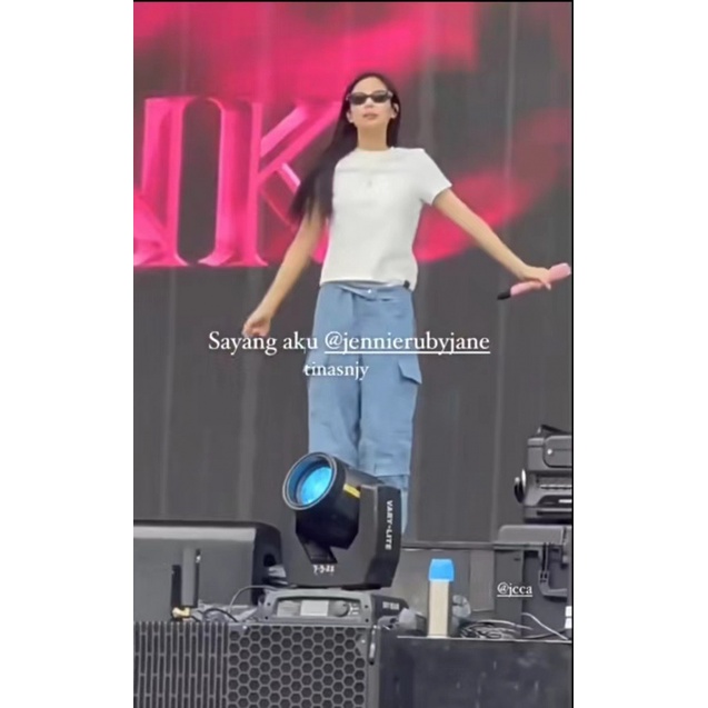 Courreges Hàng Có Sẵn Áo Thun Mùa Hè 2023 In Hình jennie Phong Cách Mỹ Giản Dị