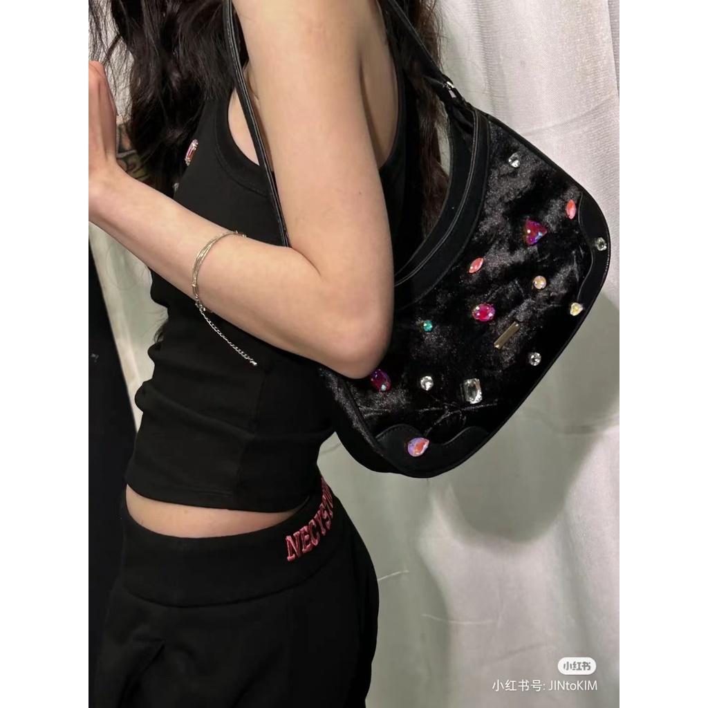 Túi Xách Da Phối Nhung Màu Đen Đính Kim Cương Sang Trọng Cho Nữ