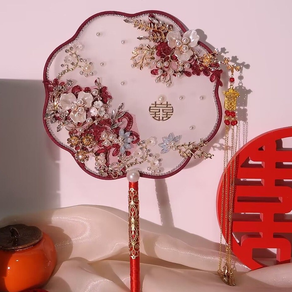 Quạt Cầm Tay Kiểu Cổ Điển Thích Hợp Làm Quà Tặng Đám Cưới