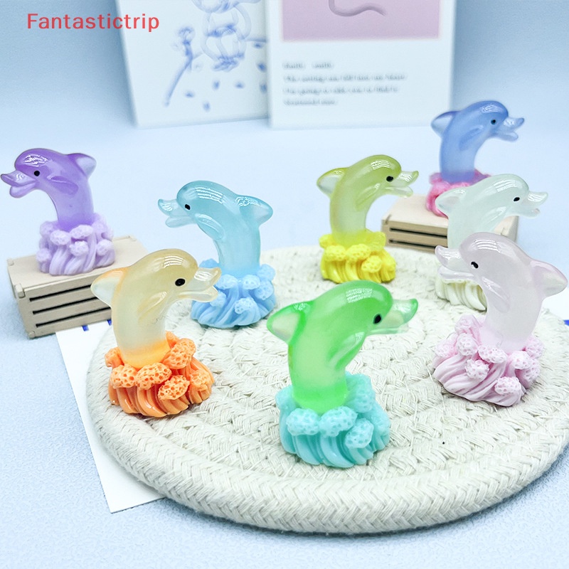 Bộ 5 Đồ trang trí Cá Heo Dạ Quang Dùng Trang Trí Tiểu Cảnh Độc Đáo