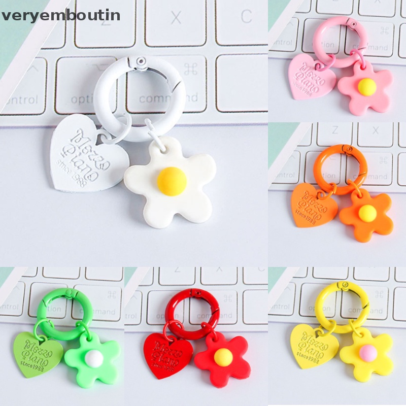 Móc Khóa Hình Hoa Nhiều Màu Sắc Dễ Thương Dùng Trang Trí Ba Lô / Ô Tô