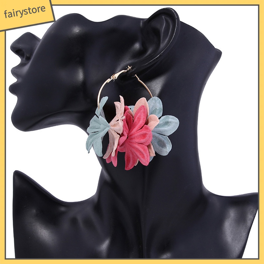 Bông Tai Hình Tròn Lớn Phối Mặt Hoa Thời Trang Cho Nữ