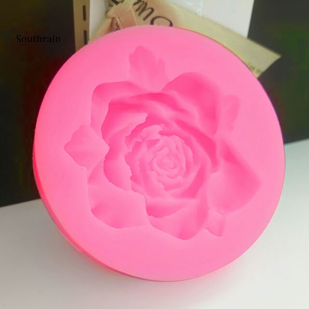 Khuôn Cắt Bánh Bằng Silicone Hình Hoa Hồng Tiện Dụng