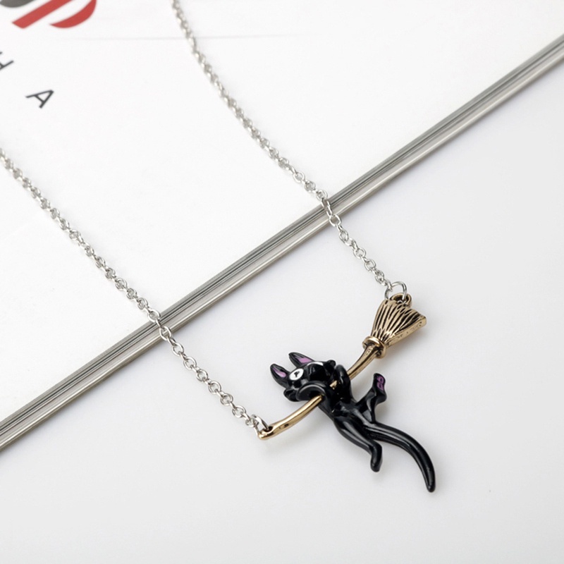 Vòng cổ Mặt Mèo Đen Hóa Trang Nhân Vật Anime Kiki Margot3