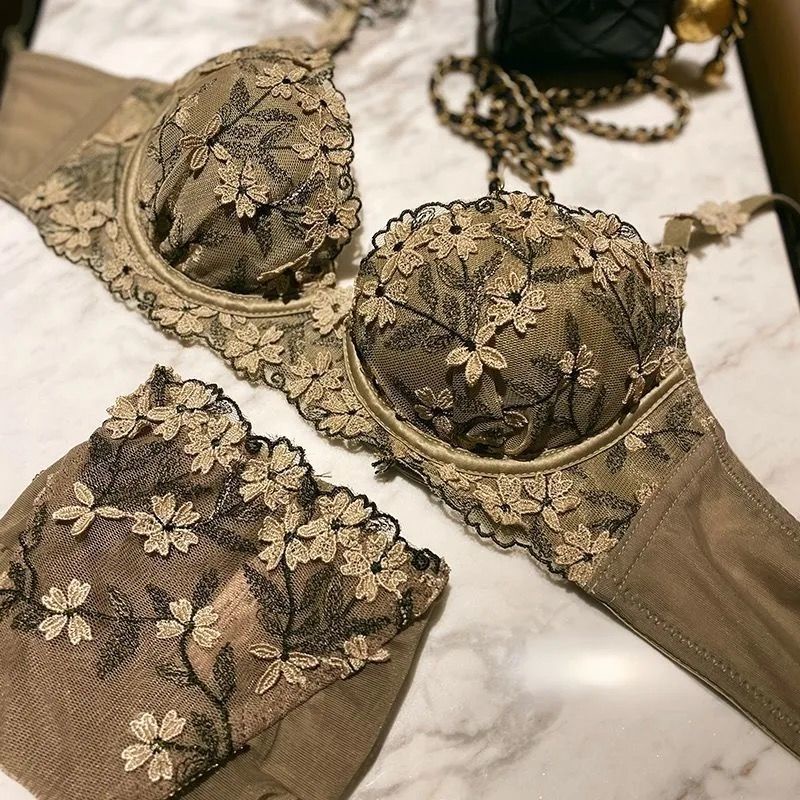 Đệm Nâng Ngực Bằng Thép Mềm Chống Chảy Xệ Thêu Họa Tiết Xinh Xắn Cho Nữ