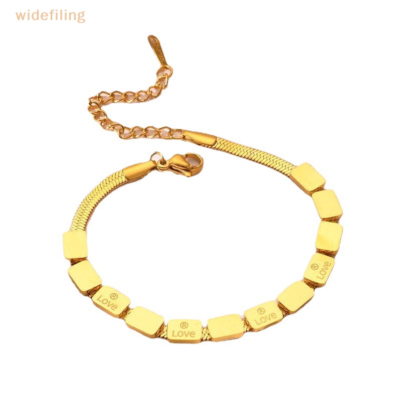 Vòng Đeo Tay Bằng Thép Titan Mặt Khối Lập Phương Màu Sắc Vàng Kim Phong Cách Vintage Dành Cho Nữ