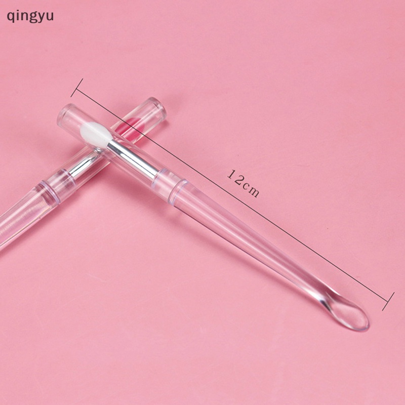 1 Cọ Tô Son Môi Bằng Silicone Kèm Nắp Chống Bụi