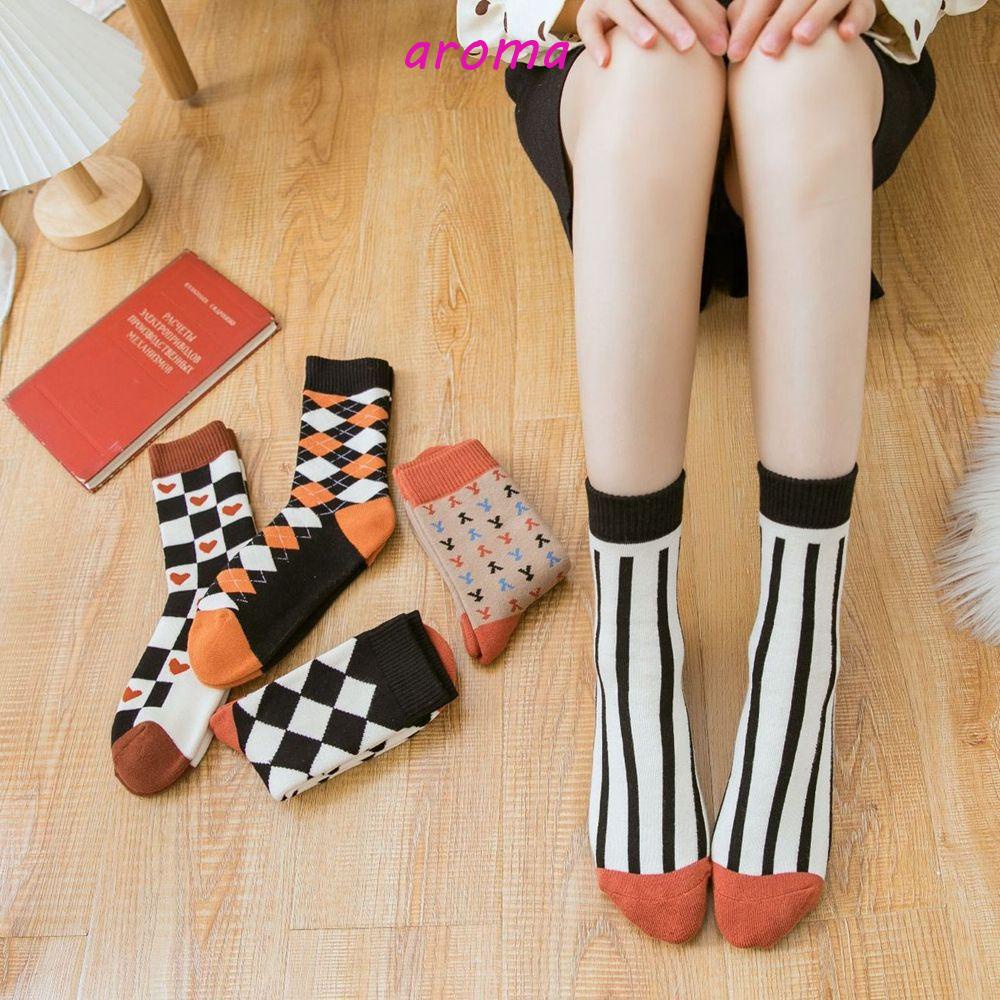 AROMA Tất Lửng Họa Tiết Trái Tim Đơn Giản Cho Nữ