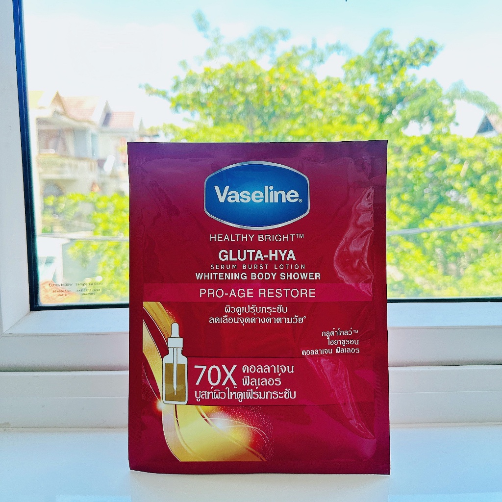 Kem Tắm Trắng Da Vaseline Thái Lan Whitening Body Shower 120gr Dạng gói