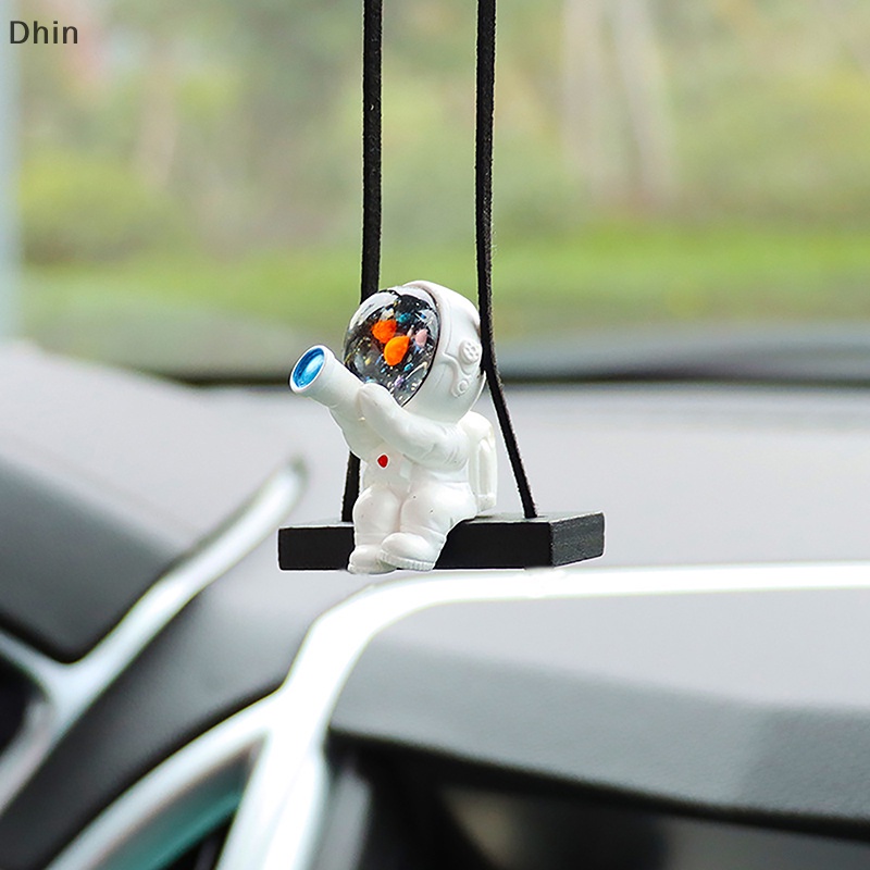 [Dhin] Creative astronaut car pendant rearview mirror pendant back packaging accessory COD