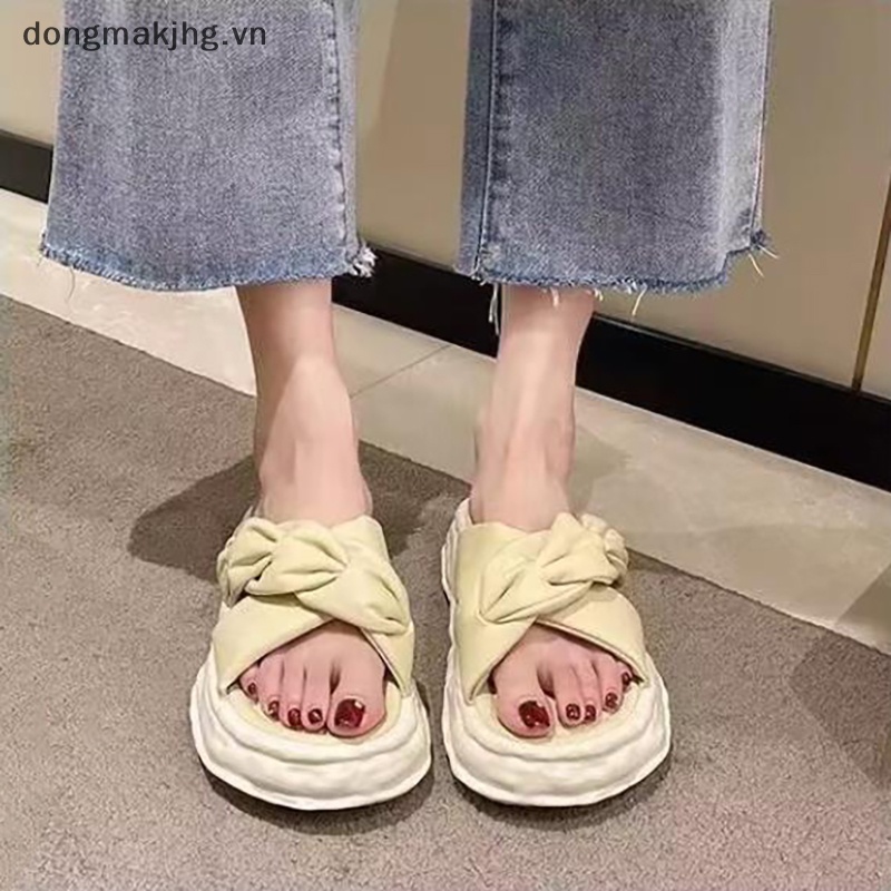 Dép Bánh Mì Đế Dày Siêu Mềm Chống Trượt Thoải Mái Cho Nữ
