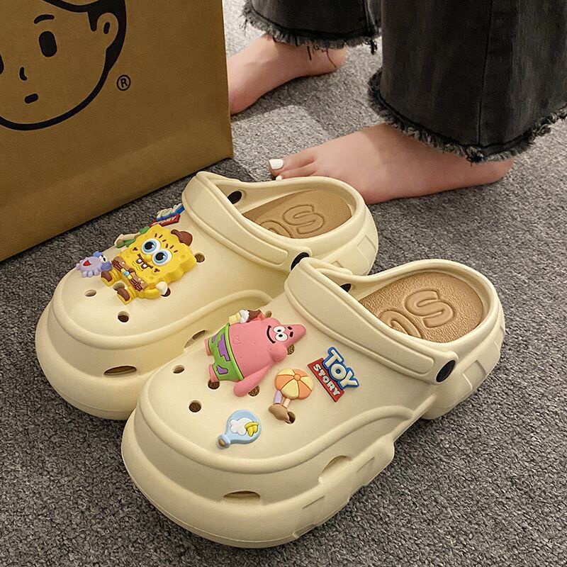 Dép Bít Mũi Đế Dày Đục Lỗ Họa Tiết Hoạt Hình Dễ Thương Thời Trang Mùa Hè Cho Nữ