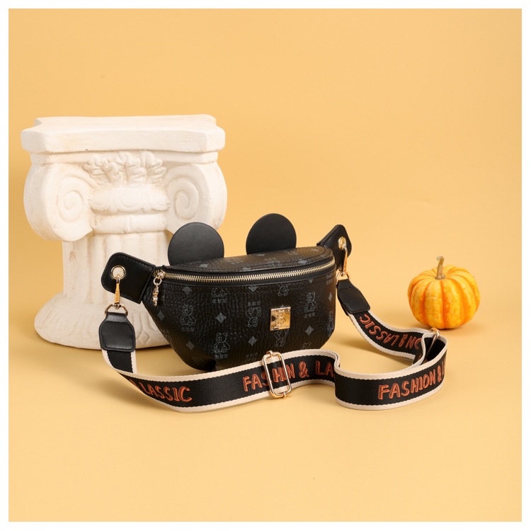 Túi đeo ngực in hình gấu hoạt hình có màu tương phản/Ví Messenger một vai phiên bản Hàn Quốc dành cho nữ