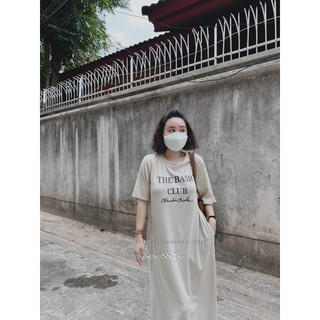 đầm suông ba.sic khoét sau lưng 