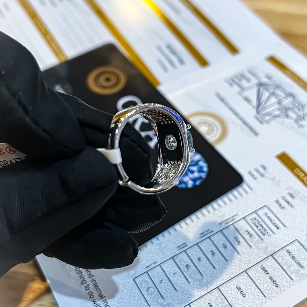 Nhẫn bạc nam kim cương Moissanite 6.5mm xi bạch kim Freesize, kiểm định GRA sang trọng NNAM001 - Linh Watch Luxury