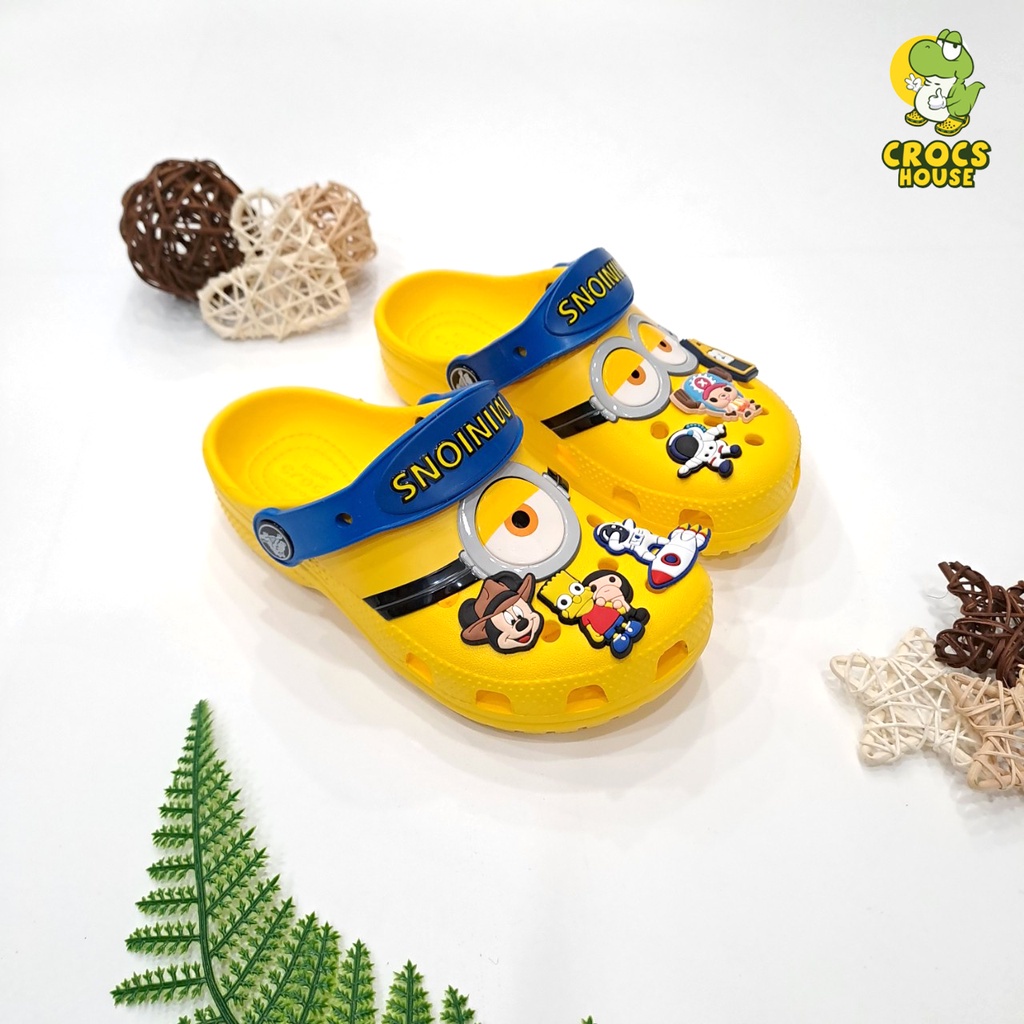 Dép sục crocs trẻ em viền 3D cao cấp in hình minion thiết kế đúc nguyên khối bền nhẹ tặng kèm stickers 2d- Crocs House