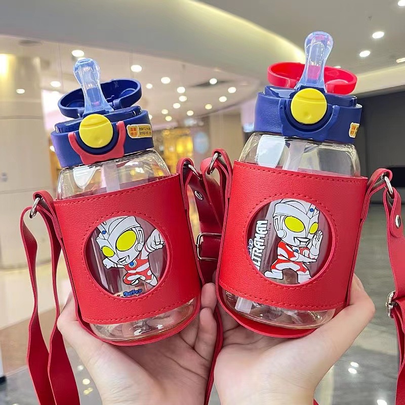 600ml/750ml cốc Bình Nước bình nước cho bé bình giữ nhiệt lock chai nhựa bình nước có ống hút cốc nhựa bình nước thể thao nhựa bình nước cho bé đi học bình thuỷ tinh đựng nước bình nước thuỷ tinh