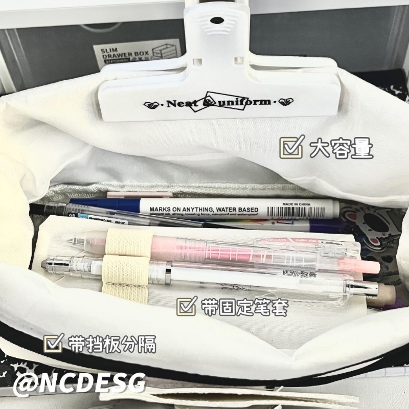 Túi Đựng Bút Bằng Vải Canvas Cỡ Lớn In Hình Chú Chó Pacha Dễ Thương