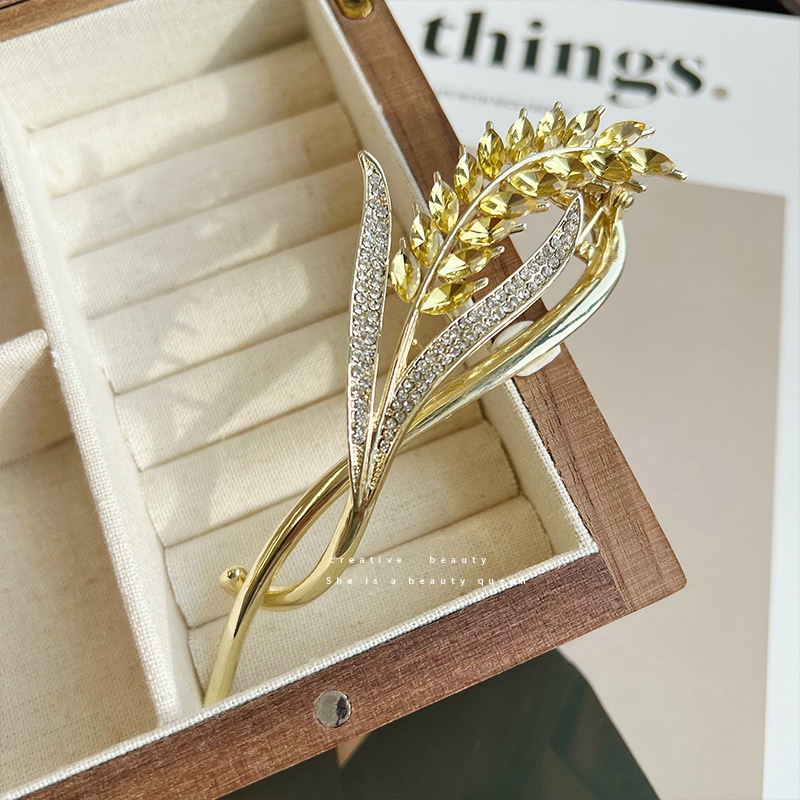 Kẹp Càng Cua Chất Liệu Kim Loại Tạo Hình Quả Chuối Thời Trang Cho Nữ