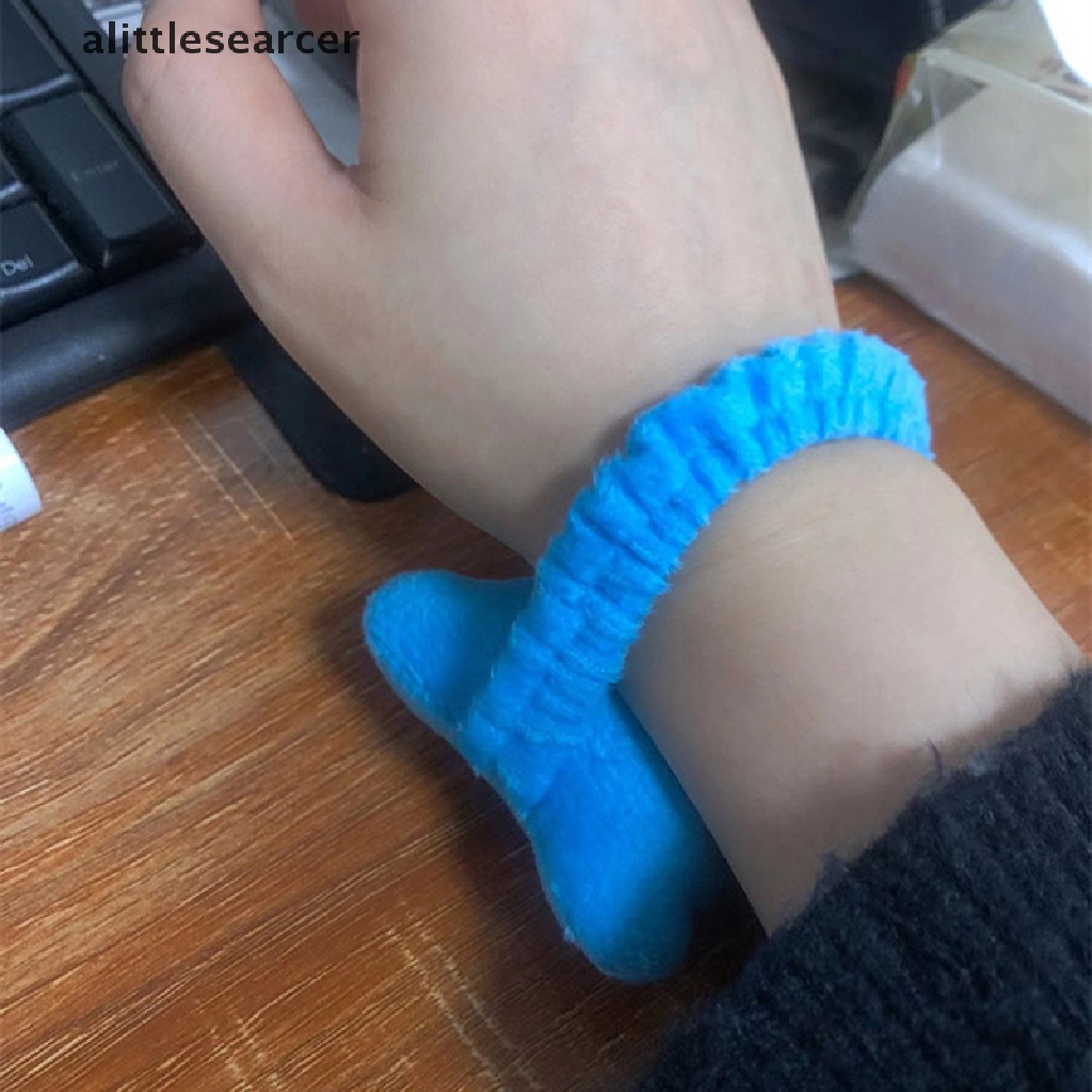 Đệm Bảo Vệ Cổ Tay Sử Dụng Chuột Và Bàn Phím Mini Tiện Dụng