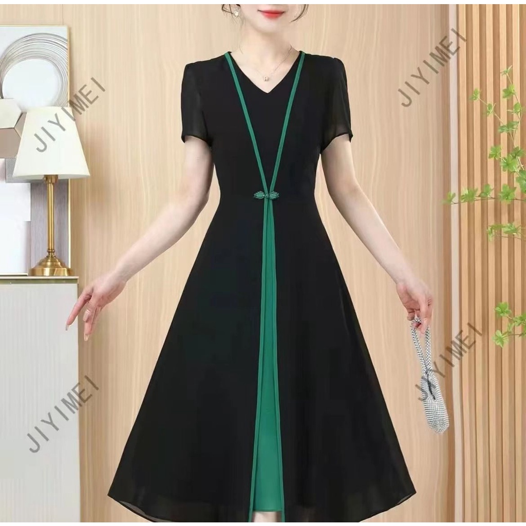 Đầm Ngắn Tay Cổ Chữ V Giả Hai Lớp Màu Tương Phản Thời Trang Mùa Hè Phong Cách Mới 2023 Dành Cho