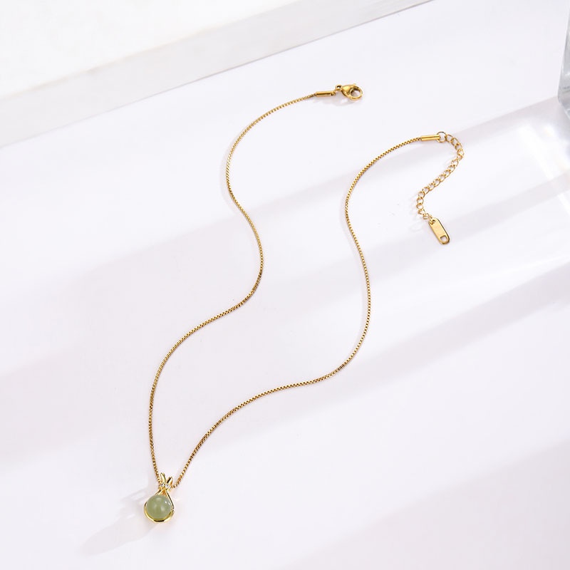 Vòng cổ Thép Titan Đính Ngọc Bích Nhân Tạo Kiểu Dáng Sang Trọng Cho Nữ