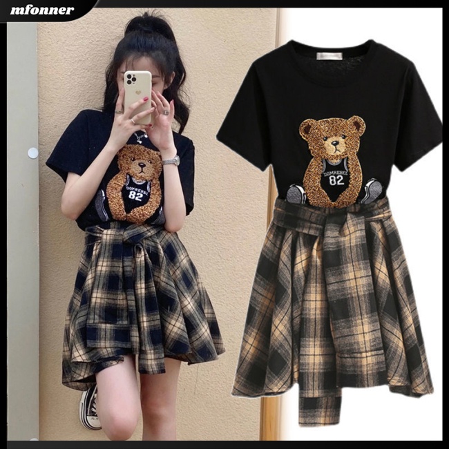 Set 2 Món Áo Thun Cổ Thuyền Ngắn Tay In Hình Gấu + Chân Váy Caro Thời Trang Cho Nữ