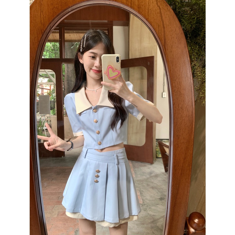 Set Áo Lửng Cổ Bẻ Dài Tay + Quần short Lưng Cao Thời Trang Nữ