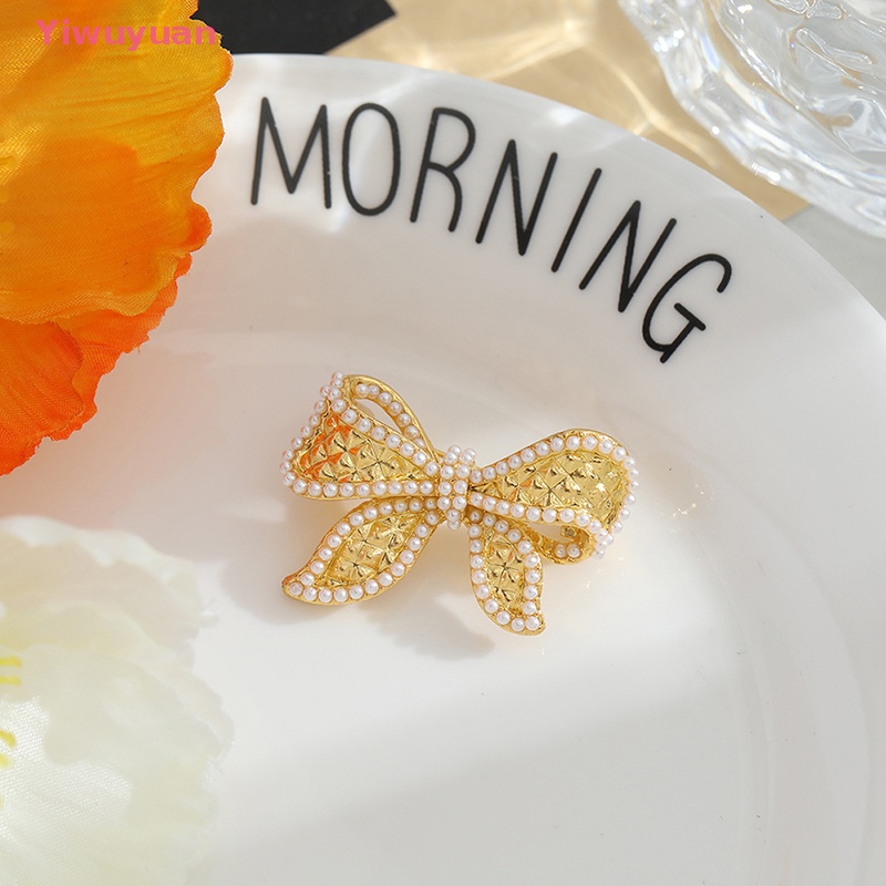 Ghim Cài Áo Hình Chiếc Lá Đính Ngọc Trai Nhân Tạo Phong Cách Baroque Mới