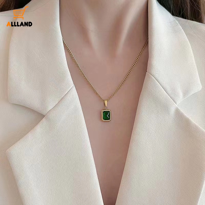 Vòng cổ Mặt Vuông Đính Đá Zircon Xanh Lá Phong Cách Vintage Thanh Lịch Cho Nữ