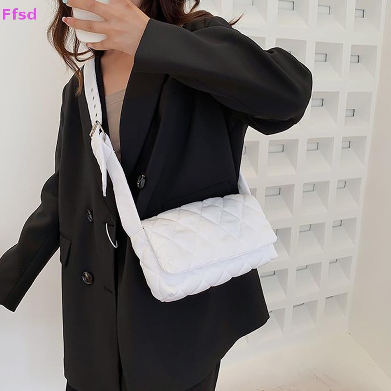 Túi Xách Đeo Chéo Vai Bằng Nylon Cotton Sáng Bóng Sức Chứa Lớn Mùa Đông Cho Nữ