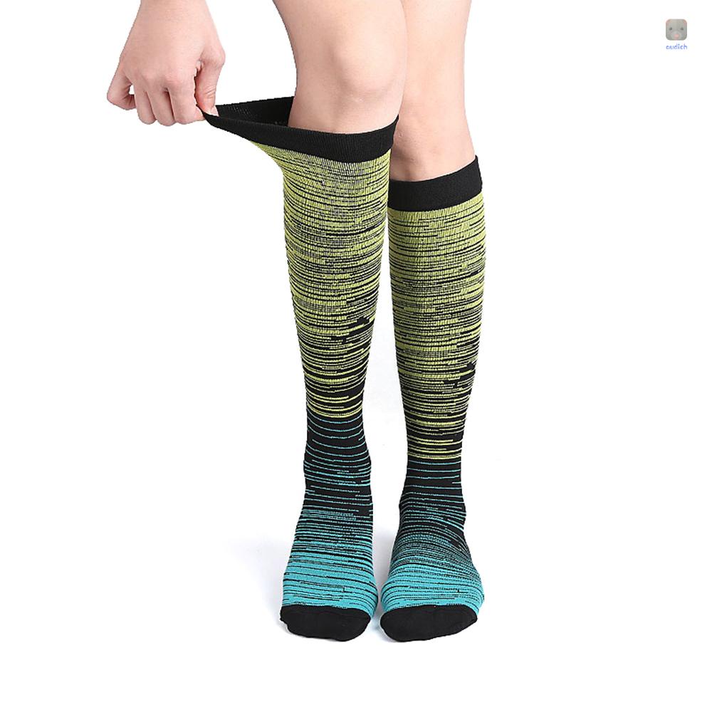 Tất Thể Thao Thiết Kế Năng Động Hợp Thời Trang Cho Bạn Gái