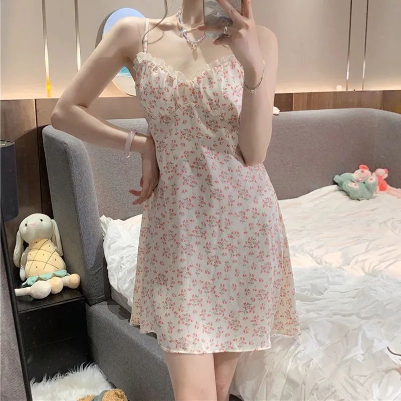 Đồ ngủ Hai Dây Có Mút Đệm Ngực In Hoa Dễ Thương Thời Trang Mùa Hè Quyến Rũ Cho Nữ