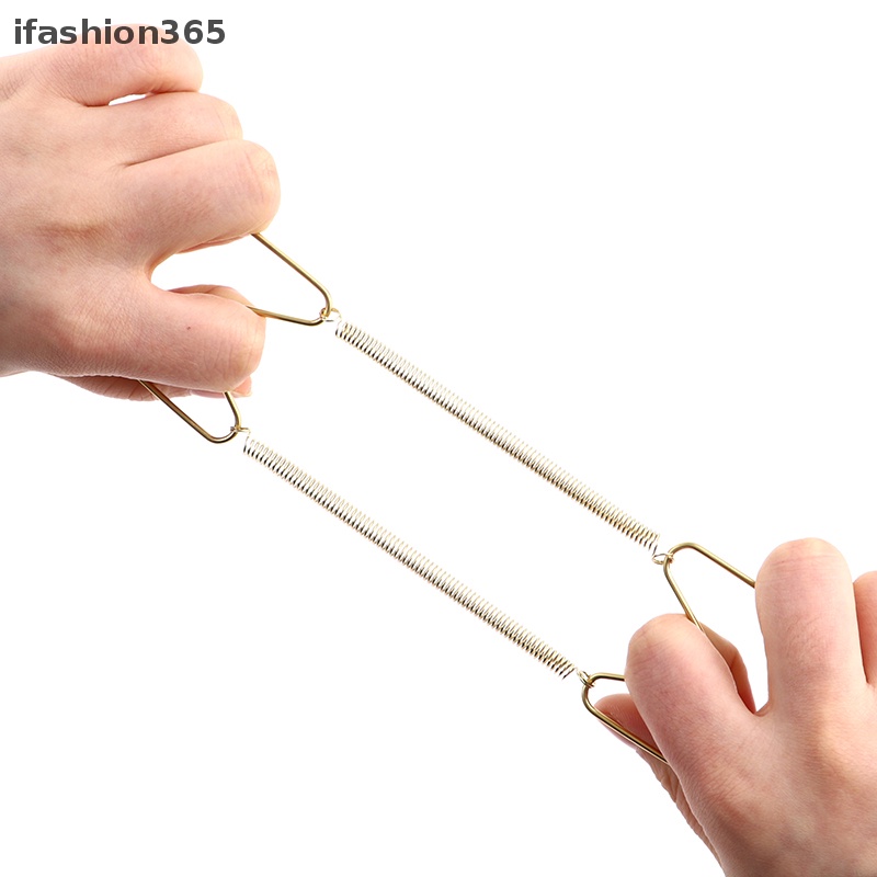 Giá Đỡ Trưng Bày Đĩa Gắn Tường Kèm Móc Lò Xo Vô Hình Tiện Dụng ifashion365