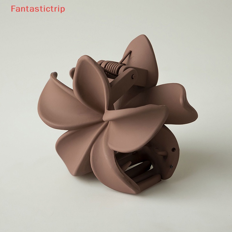 [Fantastictrip] Kẹp Tóc Móng Vuốt Màu Trơn Hoa Mặt Nhám Phong Cách Cổ Điển Thanh Lịch Mới