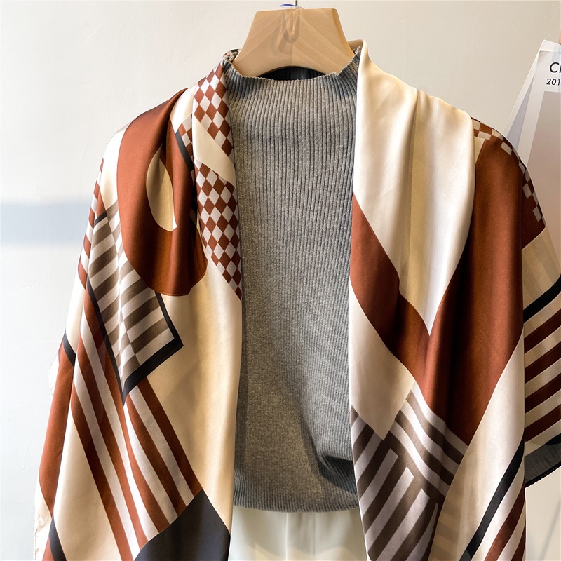 Khăn Quàng Cổ Lụa Satin 110cm Họa Tiết Kẻ Sọc Đơn Giản Dễ Phối Đồ Cho Nữ